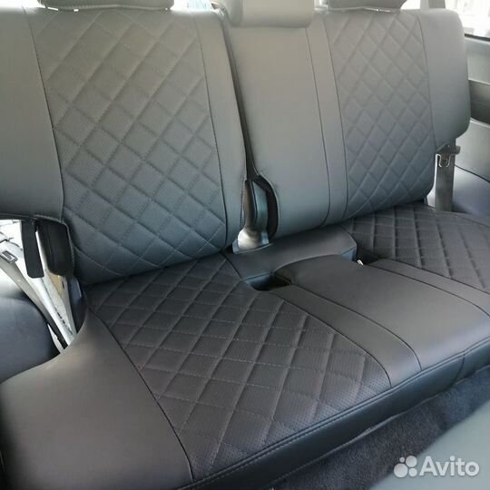 Чехлы Toyota Land Cruiser Prado 90 (3дв) ромб