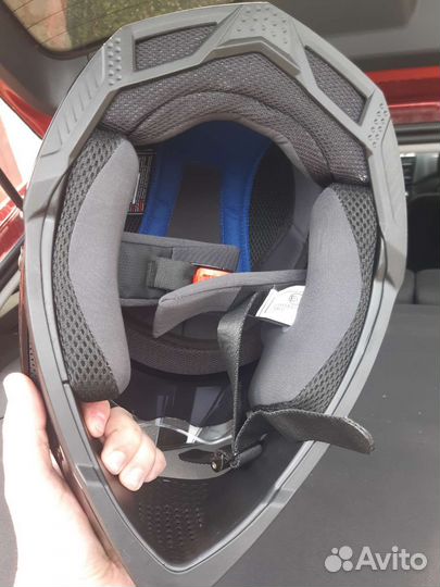 Мотошлем модуляр атаки