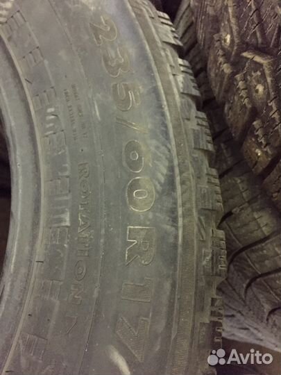 Nokian Tyres Hakkapeliitta 5 SUV 235/60 R17