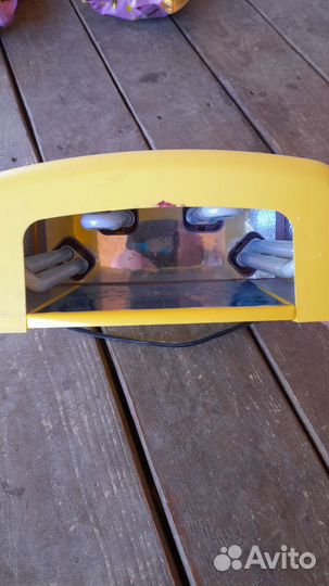 Уф лампа для ногтей