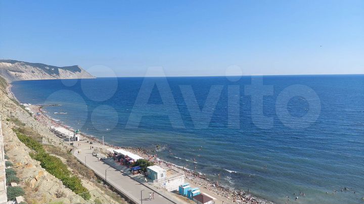 Комната 12 м², 1/3 эт.