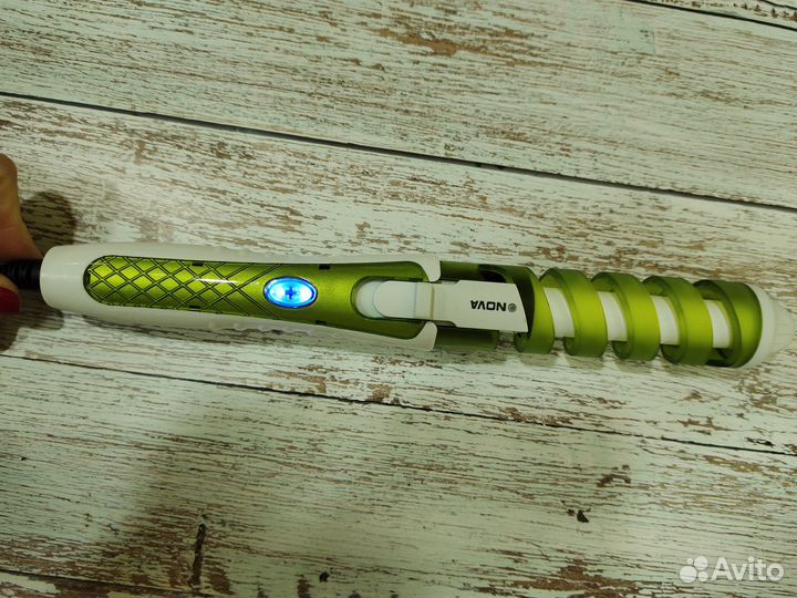 Плойка для завивки волос