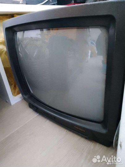 Телевизор б/у