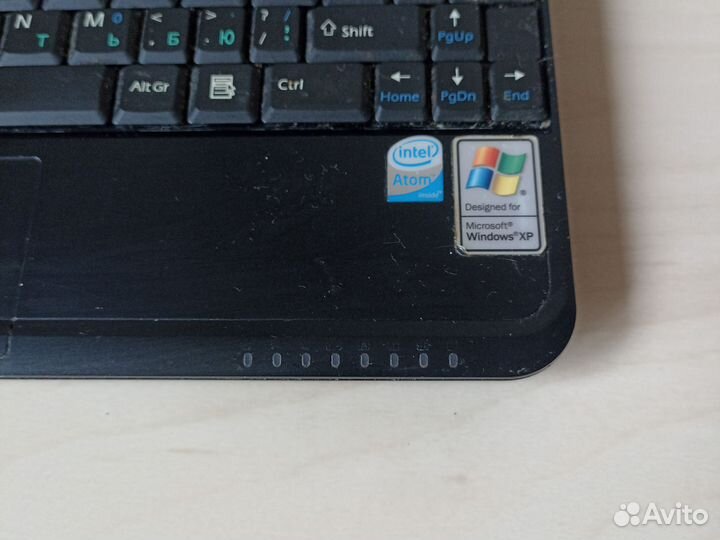 Нетбук MSI Wind U100