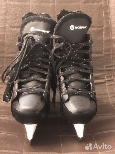 Коньки хоккейные 36 размер