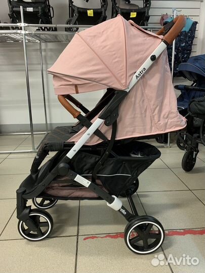 Прогулочная коляска Carrello Astra