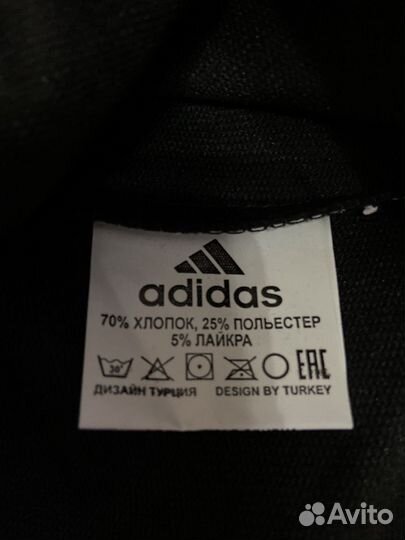 Спортивный костюм adidas (шорты+футболка)