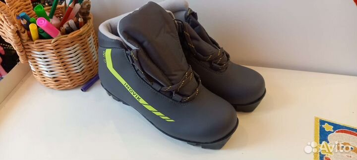 Новые лыжные детские ботинки, 30-36