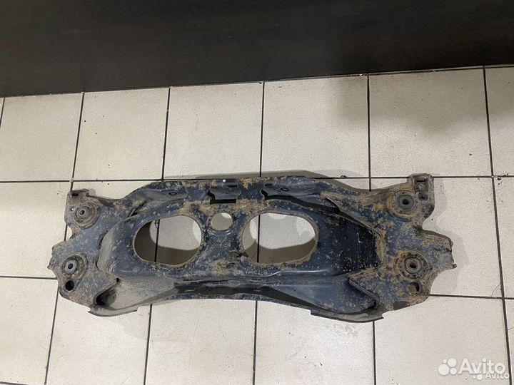 Подрамник задний Ford Mondeo 3