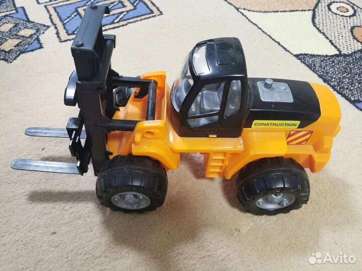 Трактор погрузчик большой игрушка для мальчика