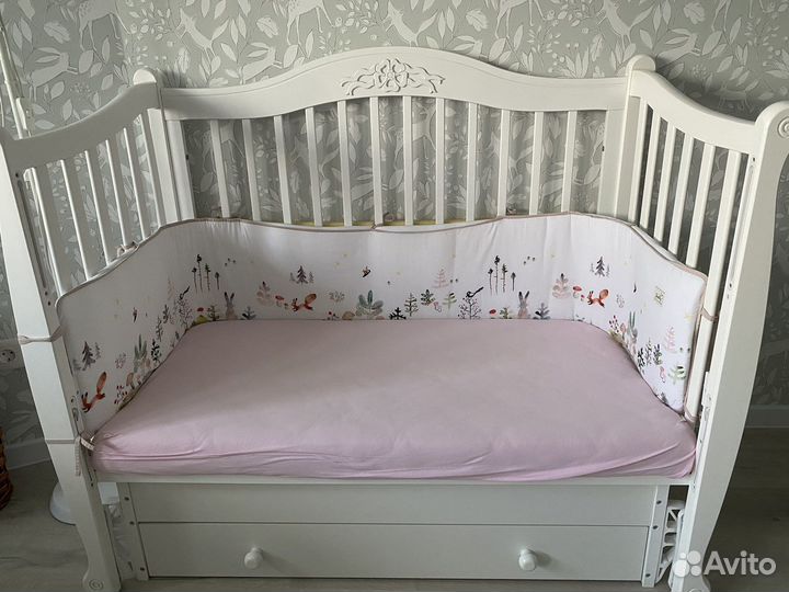 Кровать Моника Гандылян с маятником