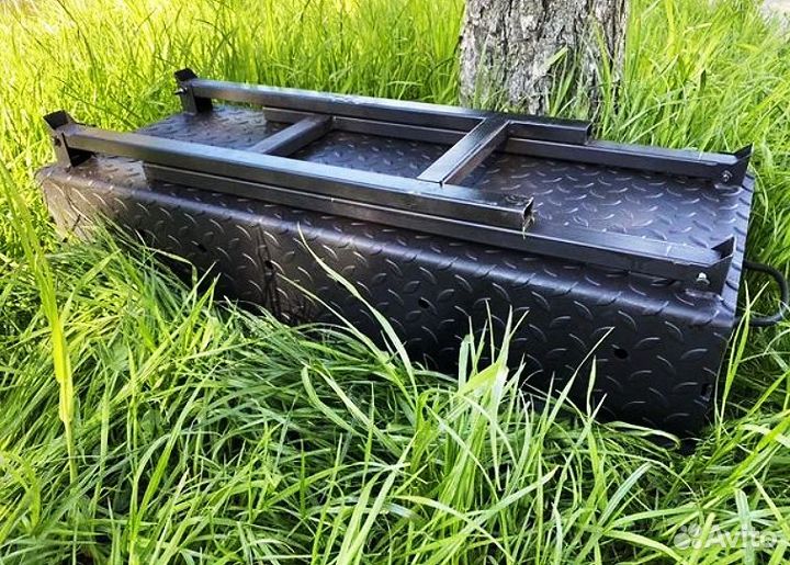 Мангал с решеткой, кольцом и полкой