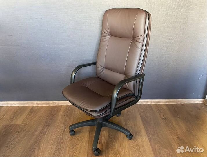 Компьютерное кресло. Доставка