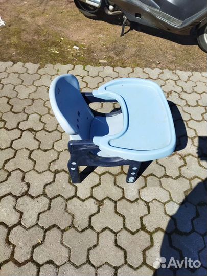 Детский стульчик для кормления