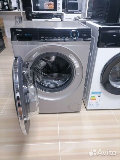 Стиральная машина Haier HW90-B14979S 9 кг 1400 об