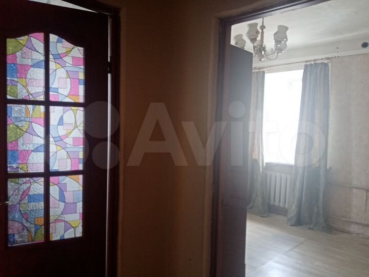 2-к. квартира, 46 м², 3/3 эт.