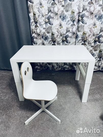 Письменный стол IKEA белый