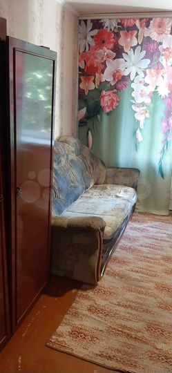 Комната 13 м² в 5-к., 4/5 эт.