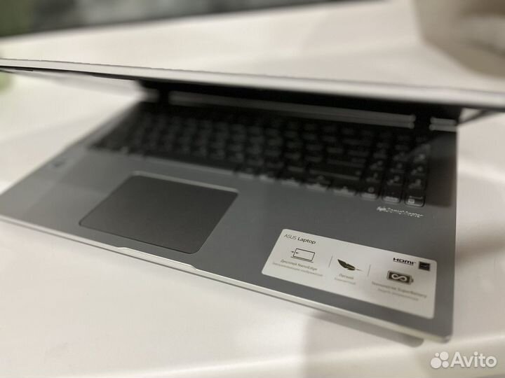 Asus Laptop F509JA