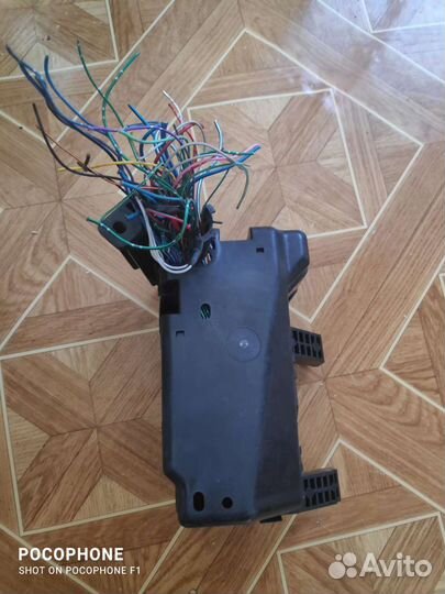 Блок предохранителей Паджеро 4 3.2