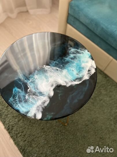 Журнальный столик из эпоксидной смолы