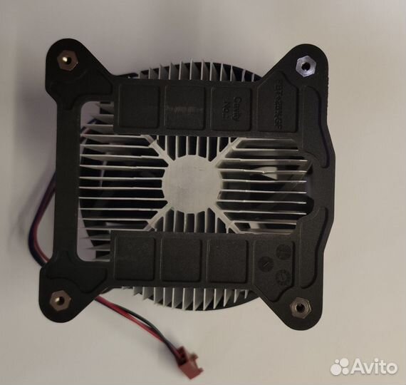 Кулеры Deepcool и Intel для процессора