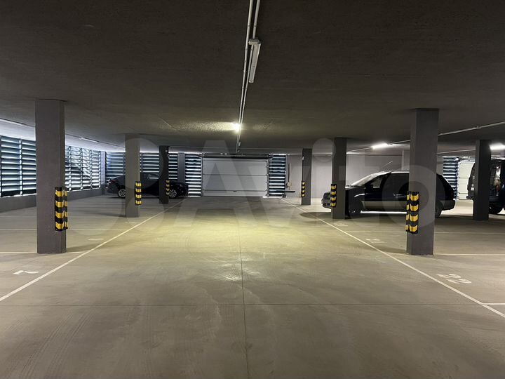Машиноместо, 15 м²