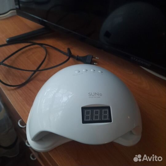 Лампа для маникюра 