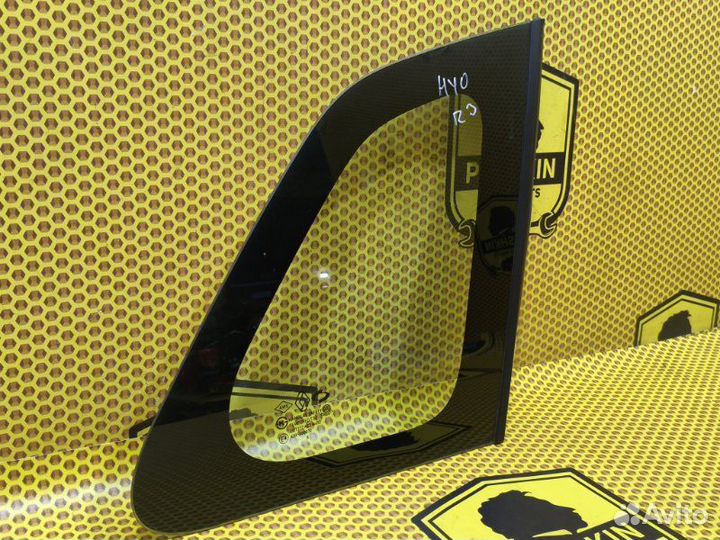 Стекло кузовное заднее правое Renault Koleos HY0