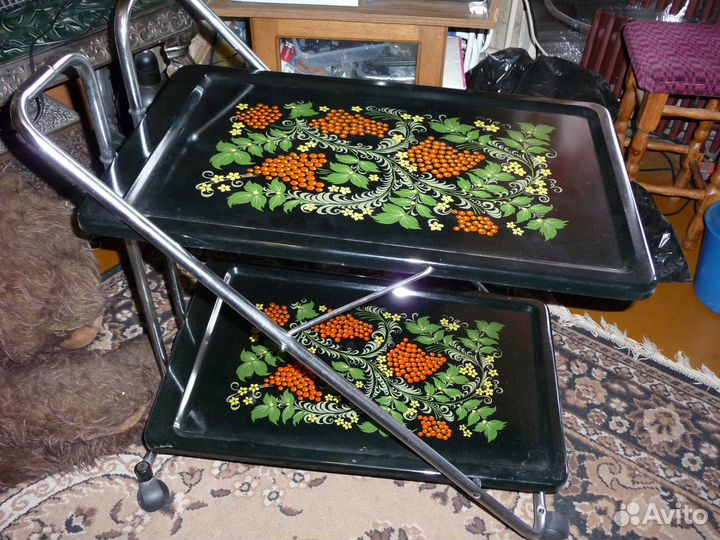 Стол сервировочный.1996 год. г.Ковров