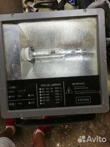 Прожектор металлогалогенный Foton