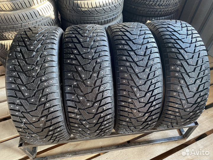 Hankook Winter I'Pike RS2 W429 215/55 R16
