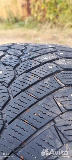 Continental ContiIceContact 205/60 R16 96T