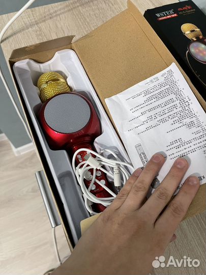 Продаю микрофон-колонку