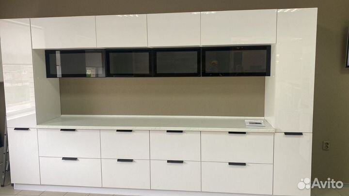 Кухня пластик