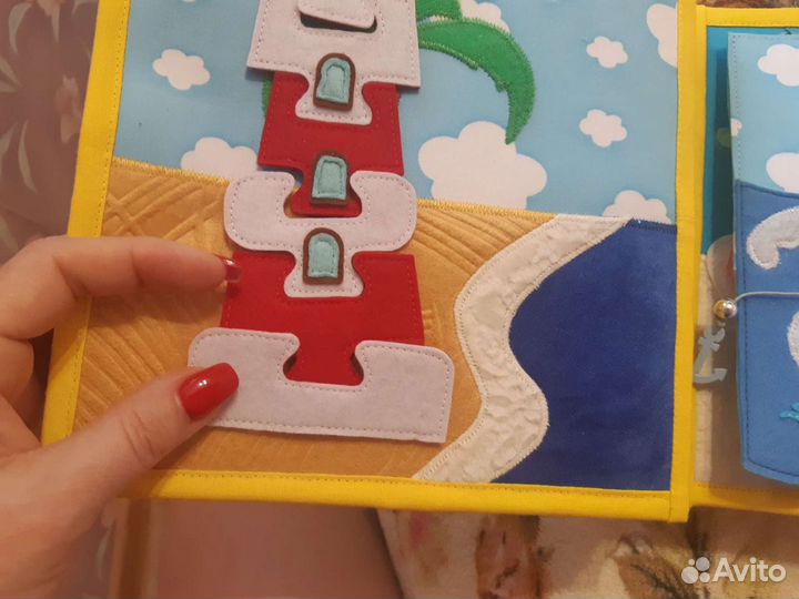 Развивающая книжка из фетра