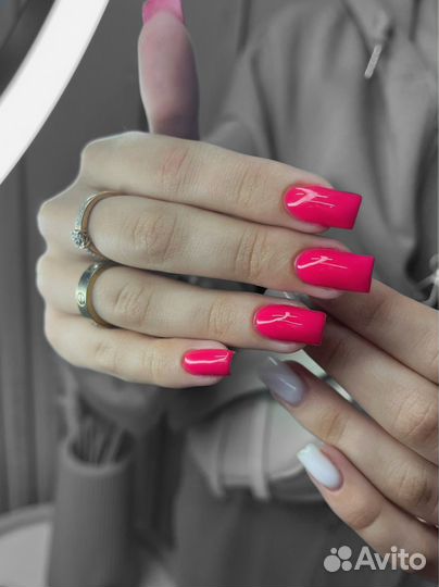 Маникюр/наращивание ногтей