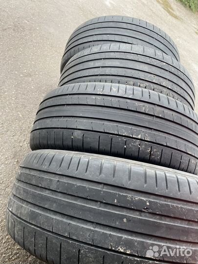 Pirelli P Zero 255/55 R19
