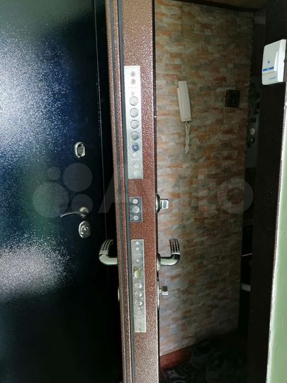 3-к. квартира, 50 м², 5/5 эт.