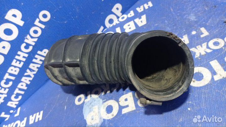 Гофра воздушного фильтра Toyota Avensis седан