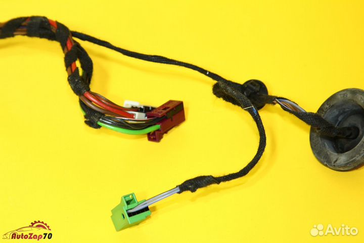 W204 C250 Жгут проводов задней левой двери