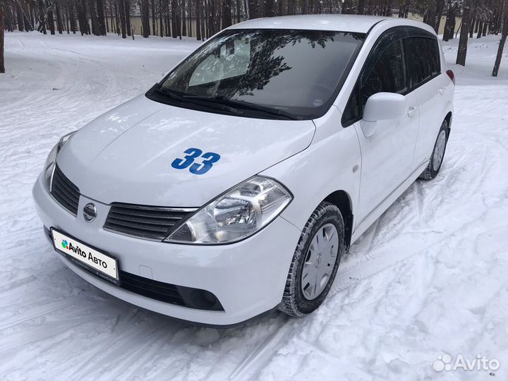 Nissan Tiida 1.6 AT, 2012, 161 440 км