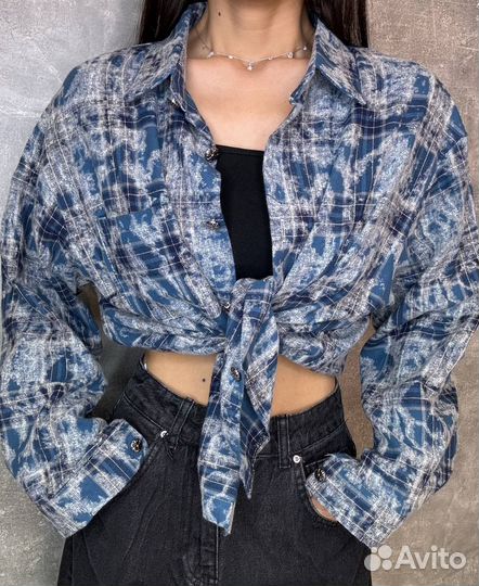 Рубашка в клетку синяя