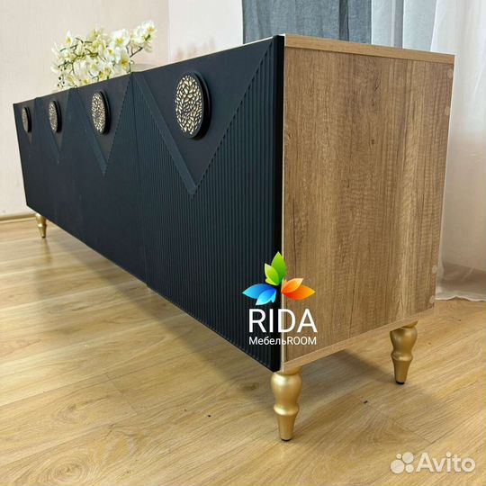 Тумба под тв, черная/белая. Гостиная