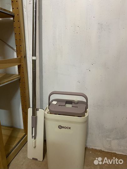 Комплект для уборки со шваброй и ведром grock