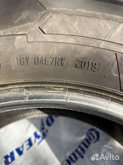 Continental ContiCrossContact Winter 235/65 R16C