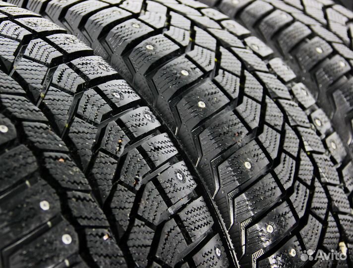 Колеса Ford original Jaguar viatti 215/50R17 зима