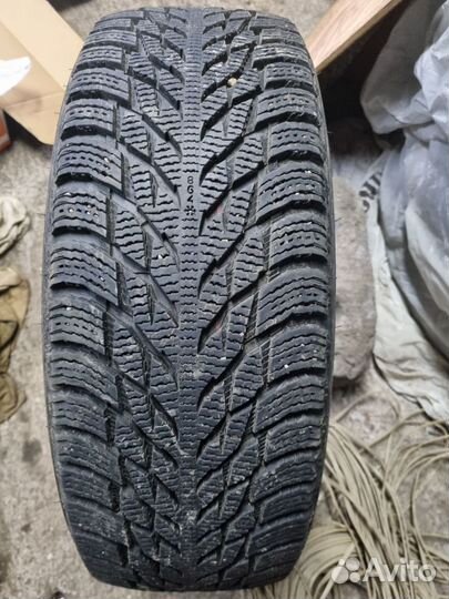 Nokian Tyres Hakkapeliitta R3 SUV 215/60 R17 100R