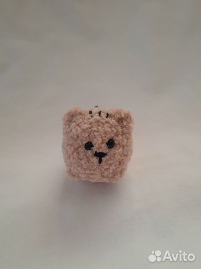 Брелок котик плюшевый вязаная игрушка