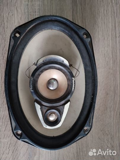 Колонки в машину б/у